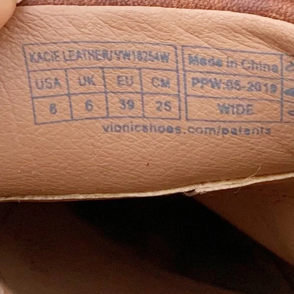 Vionic Kacie Brown Leather Clog Size 8 Wide - Picture 10 of 11